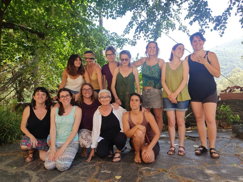 Des de La Renegà volen explorar una línia d’activitat econòmica basada en assessorament a comunitats i cooperatives d'habitatge. Labcoop les acompanyem en una part de la definició d'aquest projecte d'I+D+I.